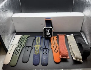 Apple Watch Series 7 GPS 45mm Cassa in Alluminio - Zdjęcie 1 z 14