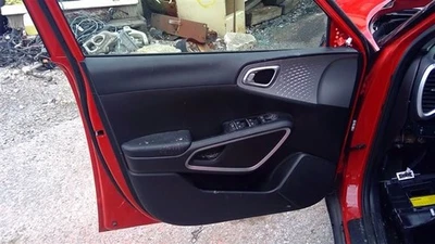 2020 Kia Soul Driver side Front Inner Door Trim Panel Black Foto 1 de 4