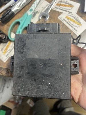 2004-2007 Polaris Edge XCSP 500 perc reverse CDI box 4010829 - Image 1 of 3