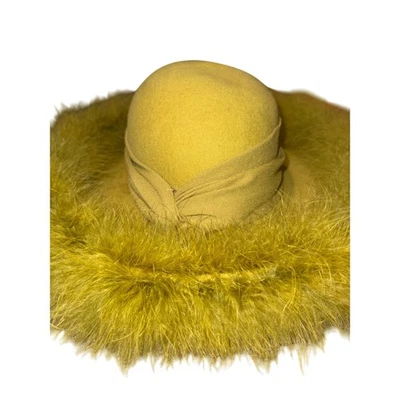 Sombrero Fedora Whittall & Shon para mujer amarillo mostaza fieltro pluma ribete-Grinch Foto 1 de 4