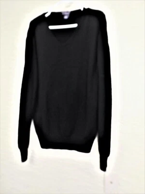 Roundtree & Yorke M Suéter Negro Punto Fino Lana Merino Manga Larga Cuello en V  Foto 1 de 3