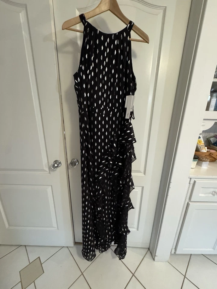 Nuevo con etiquetas Vestido Bloomingdale's Aqua Formal Talla 16 Negro Plateado En Capas Foto 1 de 4