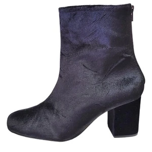 Free People Women's Cecile Black Crushed Velvet Ankle Boots Size EUR 41 US 10 - Picture 1 of 10