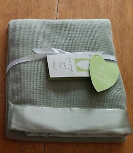 NWT MESSAGES From HEART White Blue Green THERMAL BABY BLANKET Silky Edge 