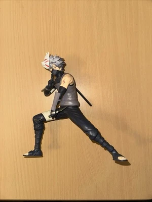 Naruto Shippuden - Kakashi Hatake (ojos rojos que reflejan el corazón) Masterlise... Foto 1 de 2