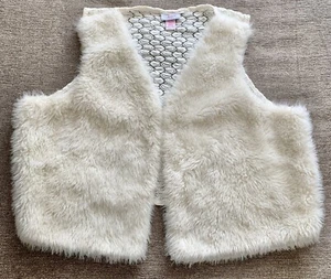 Women's Faux Fur Vest White Coat Size 18 - Picture 1 of 9