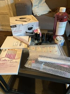 Nagelset für Gelmodellage inklusive Tips (Komplettset!) - Bild 1 von 5