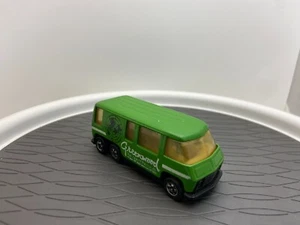 Hot Wheels LEO INDIA GMC MOTORHOME GREENWOOD GREEN WITH WHITE WRITING - Picture 1 of 6