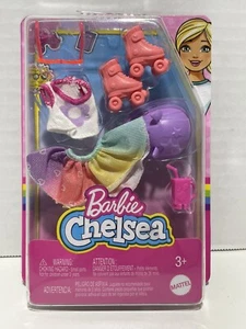 Barbie Chelsea Club Roller Skating Outfit, Helmet, Glasses & Skates Fashion Pack - Picture 1 of 10