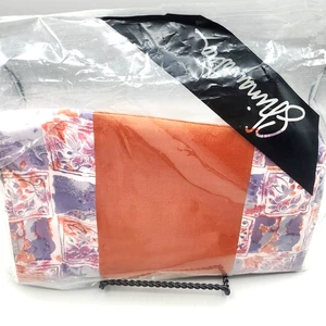 Shinawatra 100% Pure Thai Silk Scarf Shades of Pink Floral Design table runner - Picture 1 of 4