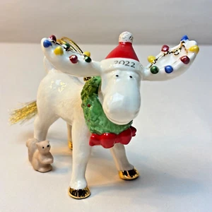 Lenox 2022 Marcel The Moose Annual Ornament Christmas wreath squirrel cardinal - Picture 1 of 9