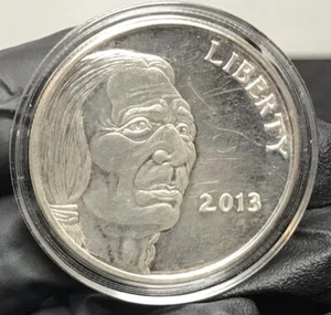 RONDA DE ARTE DE PLATA NATIVA/BÚFALO, 1 oz. PLATA .999, RONDA COLECCIONABLE, 2013! - Imagen 1 de 11