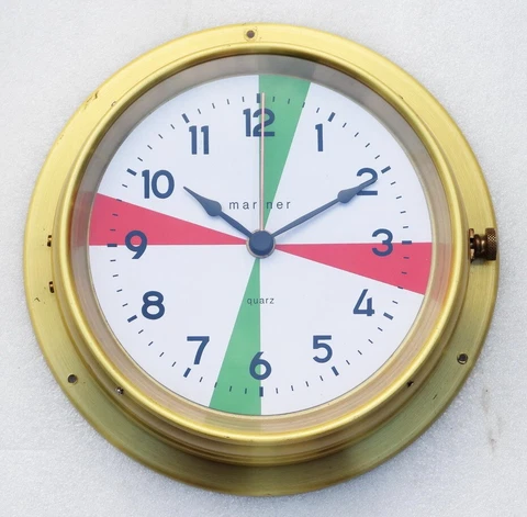 VINTAGE ALL BRASS MARINER SHIPS RADIO ROOM PRECISION QUARTZ CLOCK BOAT WATCH Cover