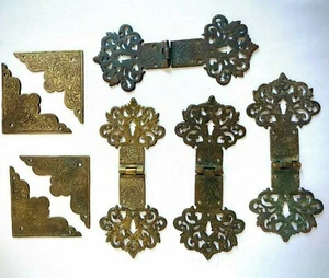 Seltenes Vintage 8-teiliges passendes Scharnier und Eckplatten Möbelbeschläge Set - Bild 1 von 4