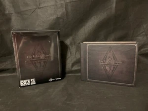 The Elder Scrolls Anthology Collector's 9 Disc Set for PC: (Includes maps) - Picture 1 of 8