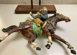 ANTIQUE CHINESE ROOF TILE/WARRIOR ON THE HORSE w/ stand - Picture 1 of 3