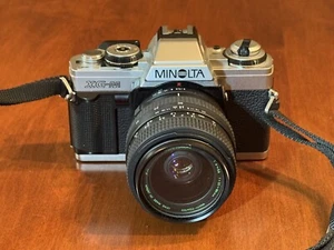 Minolta XG-M 35mm film camera With 35-80mm F4-5.6 lens *For Repair* - Picture 1 of 4