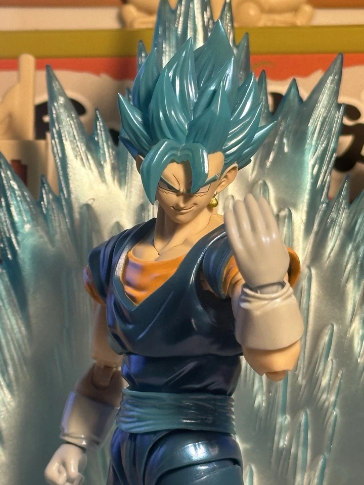 Sh Figuarts Super Saiyan God Super Saiyan Vegito Exclusivo Foto 1 de 4