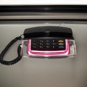 Radio Shack 80's Krystalite Pink Neon Clear Light Landline Phone 43-809 Rare VGC - Picture 1 of 8