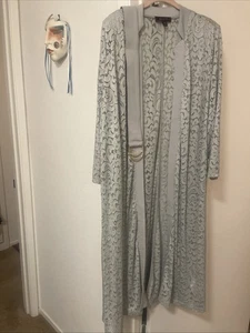 C Wonder by Christian Siriano grauer Spitzen-Topper mit Gürtel Gr. Petite XL neu ohne Etikett - Bild 1 von 7