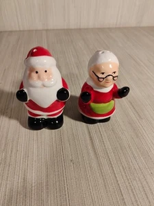 Weihnachtsmann Salz & Pfefferstreuer Weihnachten Set Urlaub - Bild 1 von 8
