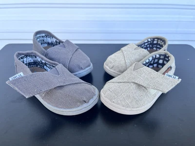 Tiny TOM’S Classics LOTE DE 2 pares talla 6 lona de arpillera natural talla 7 lona de ceniza LEER DESC Foto 1 de 4