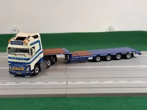 WSI truck models, Volvo FH4 Glob. XL 6X2 Semi Lowloader 4 Axle, SCHOONES B.V. - Picture 1 of 16