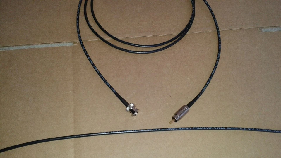 10FT  Belden 1855A HD-SDI Mini RG59 Video Cable 4.5 GHZ RCA to BNC Studio Grade - Image 1 of 2