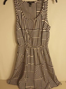 Women's Forever 21 Dress Black And White with waist Gather Size S - Picture 1 of 5