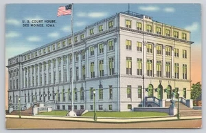 US Supreme Court House Des Moines IA Iowa Postcard - Picture 1 of 2