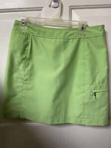 IZOD Golf Extra Dry Women’s Size 10 Golf/Tennis Skorts  Green