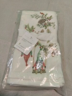 GF65 POTTERY BARN CREAM 20" GRAPHIC FOREST KNOME 4PC LINEN TABLE NAPKIN SET - Image 1 of 4