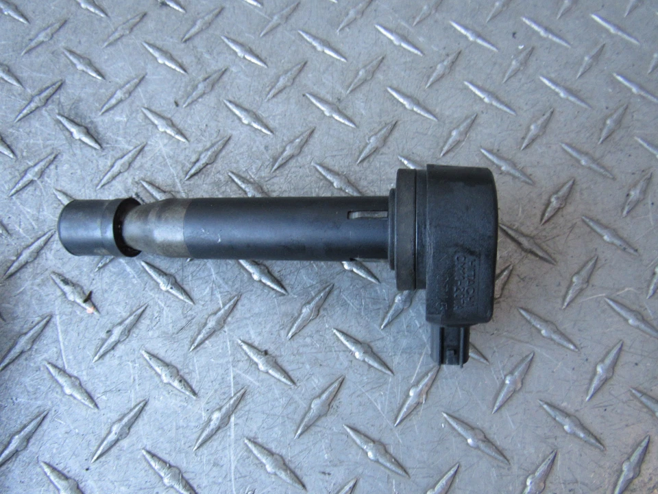  00 01 02 03 04 HONDA ODYSSEY COIL IGNITOR IGNITION COIL - Image 1 of 1