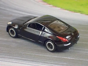 5th Gen NISSAN 350Z Performance 3.5L V6 Sports Car 1/64 Scale Limited Edition E - Picture 1 of 5
