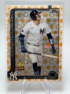 2025 Topps Serie 2 Austin Wells Summer Sun Burst Parallel 591 NY Yankees - Bild 1 von 2
