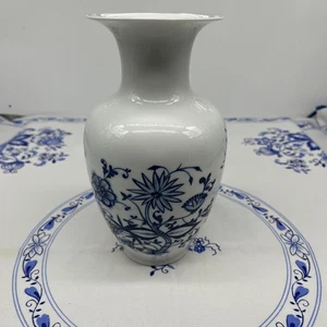 Triptis Zwiebelmuster Porzellan Vase 19 cm hoch, spülmaschinenfest - Bild 1 von 9