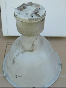 NVA Lampe DDR  Kasernen Lampe  Emaillampe Deckenlampe Fabriklampe Deko Vintage  - Picture 1 of 3