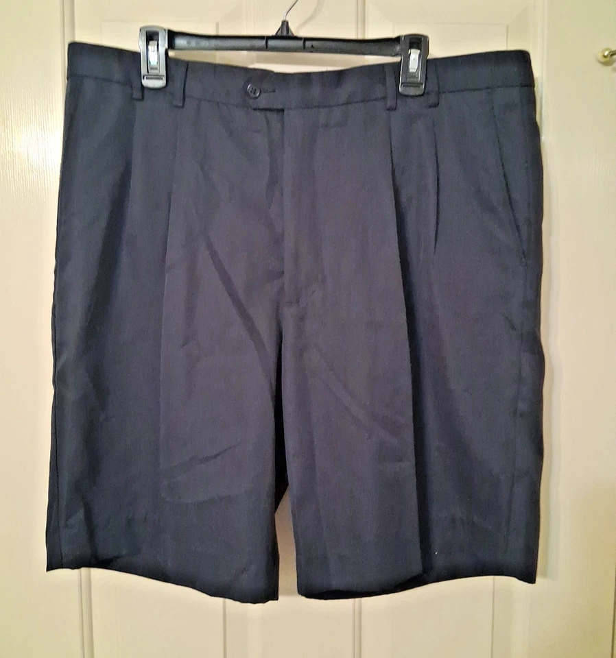 CUTTER & BUCK CB Dry Tech Men's SZ 39 Navy Blue Pleated Dress Shorts W/ Pockets - Image 1 of 4