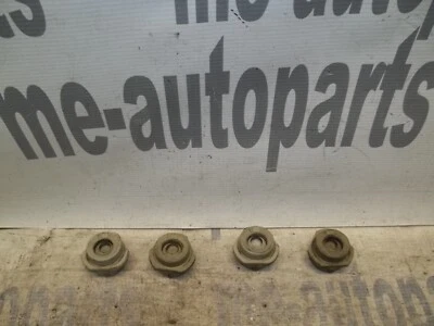 GM BUICK OLDS CADILLAC OEM TAPACUBOS TAPACUBOS CUBIERTA RUEDA BLOQUEO JUEGO DE CUATRO - PLATEADO Foto 1 de 4