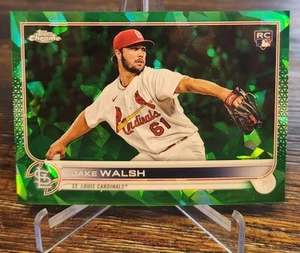 Topps 2022 actualización cromada zafiro Jake Walsh refractor verde/75 RC US306 - Imagen 1 de 2
