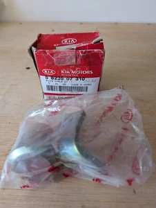 New Old Stock Genuine Kia Picanto 2006-On Guide Cable Left 5823507310 - Picture 1 of 13