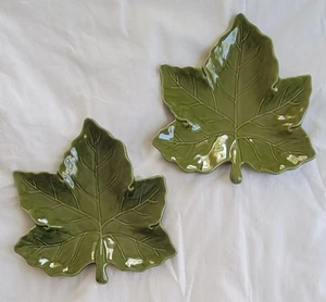 POTTERY BARN Ernte Blatt grün 10" Salat Dessert Teller Ahorn Herbst 2er Set - Bild 1 von 8