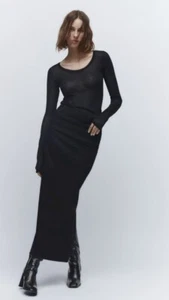 NWT Zara The Denim Countour Black Skirt Sz M SOLDOUT - Picture 1 of 6