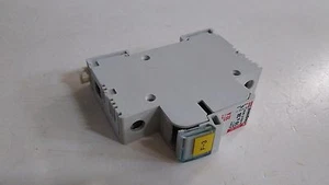 [New Other] Legrand / 058 08 / Fuse Block Holder, 10x38, 32A, 1pcs - Picture 1 of 6