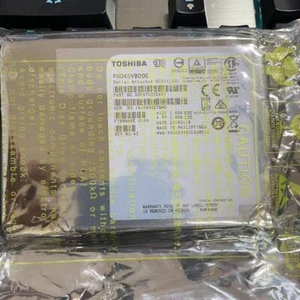 960GB SSD TOSHIBA SAS PX04SVB096 2.5" SDFAT02GEA01 SCSI 12G Solid State Drive - Afbeelding 1 van 3