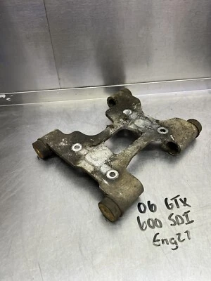 06 07 SKIDOO SKI DOO Gtx Summit MXZ 600 SDI MOTOR MONTAJE PLACA SOPORTE Foto 1 de 4