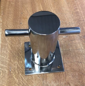MOORING BOLLARD - Picture 1 of 3
