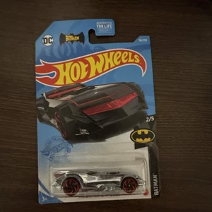 Hot Wheels Batman Batmobile 2021 Batman Collection Chrome Car DC Comics  - Bild 1 von 1