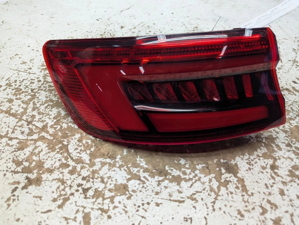 Driver Left Tail Light Quarter Panel Mounted Fits 17-19 AUDI A4 793210 - Image 1 of 4