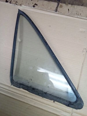 90-97 Mazda Mx5 Miata Puerta Derecha Vidrio Esquina Ventana Na Foto 1 de 4